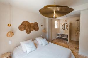 Villas Le Mas des Heures Dorees : photos des chambres