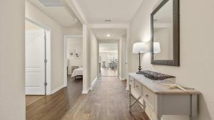 The Robins Nest - 3 BDR 15 Min to Downtown