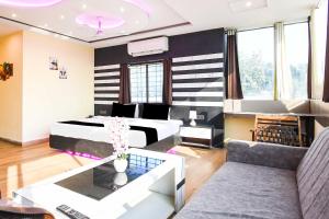 Hotel O Hirak Road Dhanbad