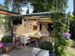 Ruim chalet op een 5 sterren camping