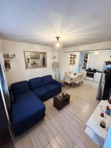 Adel Departamento - Ovalo Larco