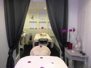 Hotels Hotel Restaurant & Spa Plaisir : photos des chambres