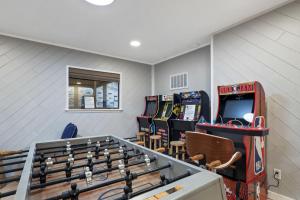 Southern Pines Arcade Games & Foosball for Kids