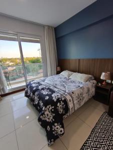 Z SHOPPING LA GALERIA APT 507 Great Location! Low price! Full amenities!