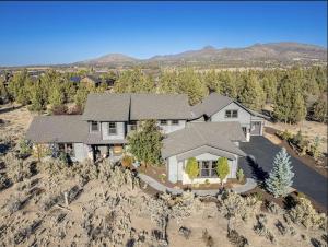 Rancho Chaparral- Brasada Ranch getaway near Bend, resort amenities!
