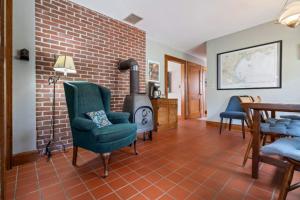 Beachfront and only 30 Steps To Beach