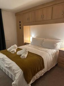 Liverpool City Centre Apartment with view