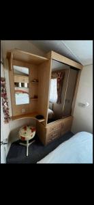 Cosy Caravan On Edwards Leisure Park Towyn