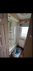 Cosy Caravan On Edwards Leisure Park Towyn