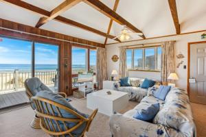 7050 - Sailors Rest at Nags Head
