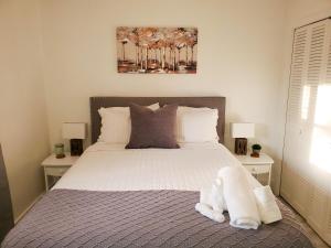 Sophisticated Dania Beach Suites Near the Beach