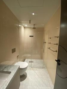 Luxury 4 bed flat with River view