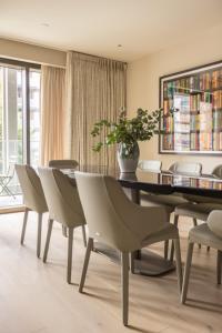 Luxury 4 bed flat with River view