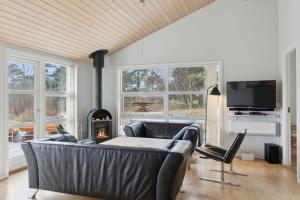 Lovely Cottage Near A Fantastic Beach