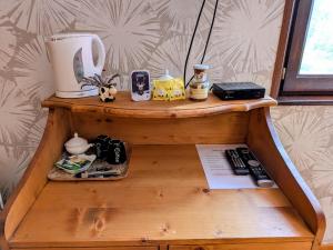 Chambre spacieuse avec balcon et accès piscine chauffée - FR-1-589-701