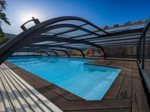 B&B / Chambres d'hotes Chambre spacieuse avec balcon et acces piscine chauffee - FR-1-589-701 : photos des chambres