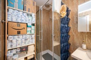 Family-friendly apartments with swimming pool Sukosan, Zadar - 24349