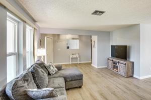 Swim, Hike and Golf Family Gem in Cape Coral!