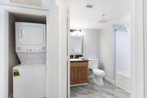 Playa Castillo by Casanita - Lux Oceanfront 3BR Suite