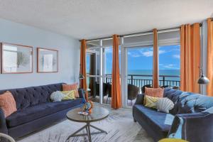 Playa Castillo by Casanita - Lux Oceanfront 3BR Suite