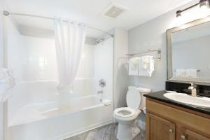 Playa Castillo by Casanita - Lux Oceanfront 3BR Suite