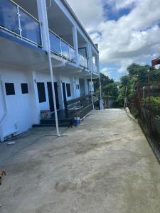 Bula Re Apartments