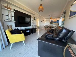 Apartamento em Ubatuba com vista para o mar