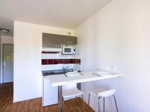 Maisons de vacances Cottage in France with Balcony or Terrace : photos des chambres