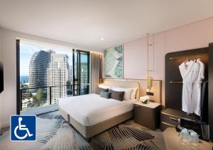 Dorsett Gold Coast