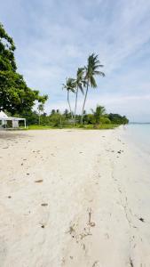 Beachfront Villa Bantayan Island