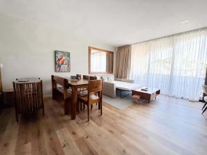 Spacious Apartment with Balcony