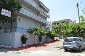 Galanis Studios and Apartments Pieria Greece