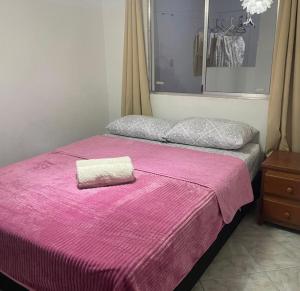 Apartamento amplio con un patio grande