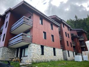 Studio fonctionnel avec terrasse et piscine à Plagne 1800 - FR-1-181-2855