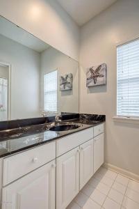 Beyond the Gate in Bay Tree