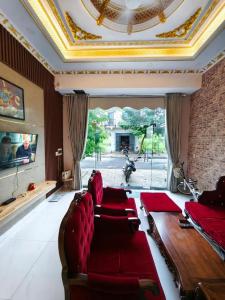 Long Homestay Xuyên Á - Hotels