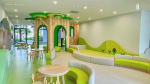 Homies The Glory Apartment