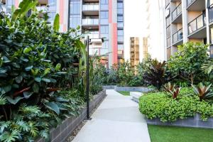 Sunny Central & Convenient, Terraces Apartment Bowen Hills