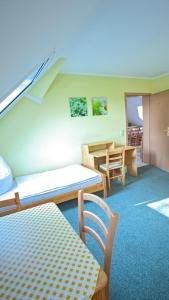 Pension auf dem Pferdehof Gut Greppin - mit WLAN, Sitzecke, Garten & kostenlosem Parken