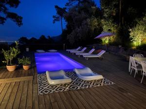 Villas Villa Ormarine, vue exceptionnelle sur la baie de Cannes et le Mercantour : photos des chambres