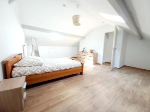 Maisons de vacances L-echappee belle Trilportaise - 25 min Disneyland - wifi gratuit- Streaming gratuit : photos des chambres