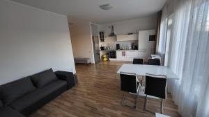 Riverside apartament