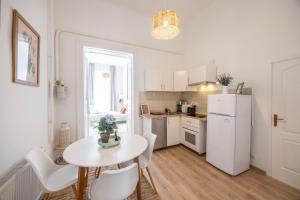 Central Harmony Apartment on St Stephen Boulevard