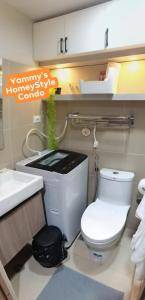 Yammys HomeyStyle Condo at Tower 3 Shore 3 Residences