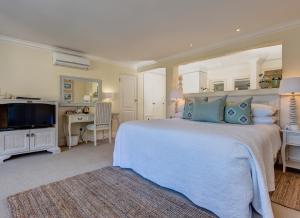 Amanzi Island Boutique Hotel