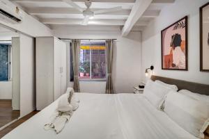 Sofia 1BHK Khar W by The Bombay Home Company