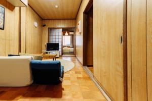 ALBERT1 Homestay Tengachayakita