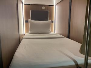 Sakura Capsule Hotel Cebu