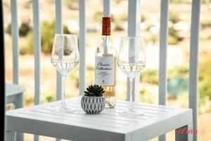 Ta Guzeppi Boutique Stays by Zzzing