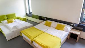 Double Room with Extra Bed room in Hotel AquaCity Riverside